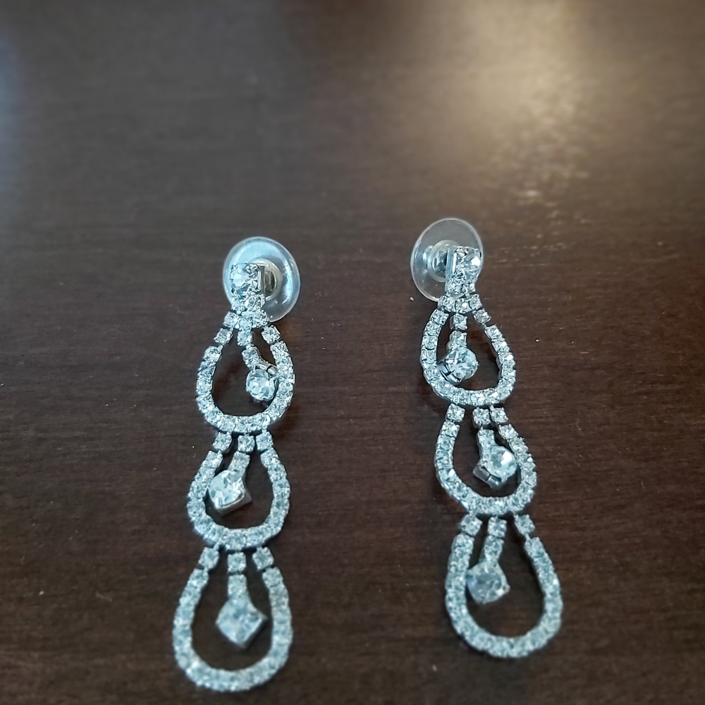 Sparky earings